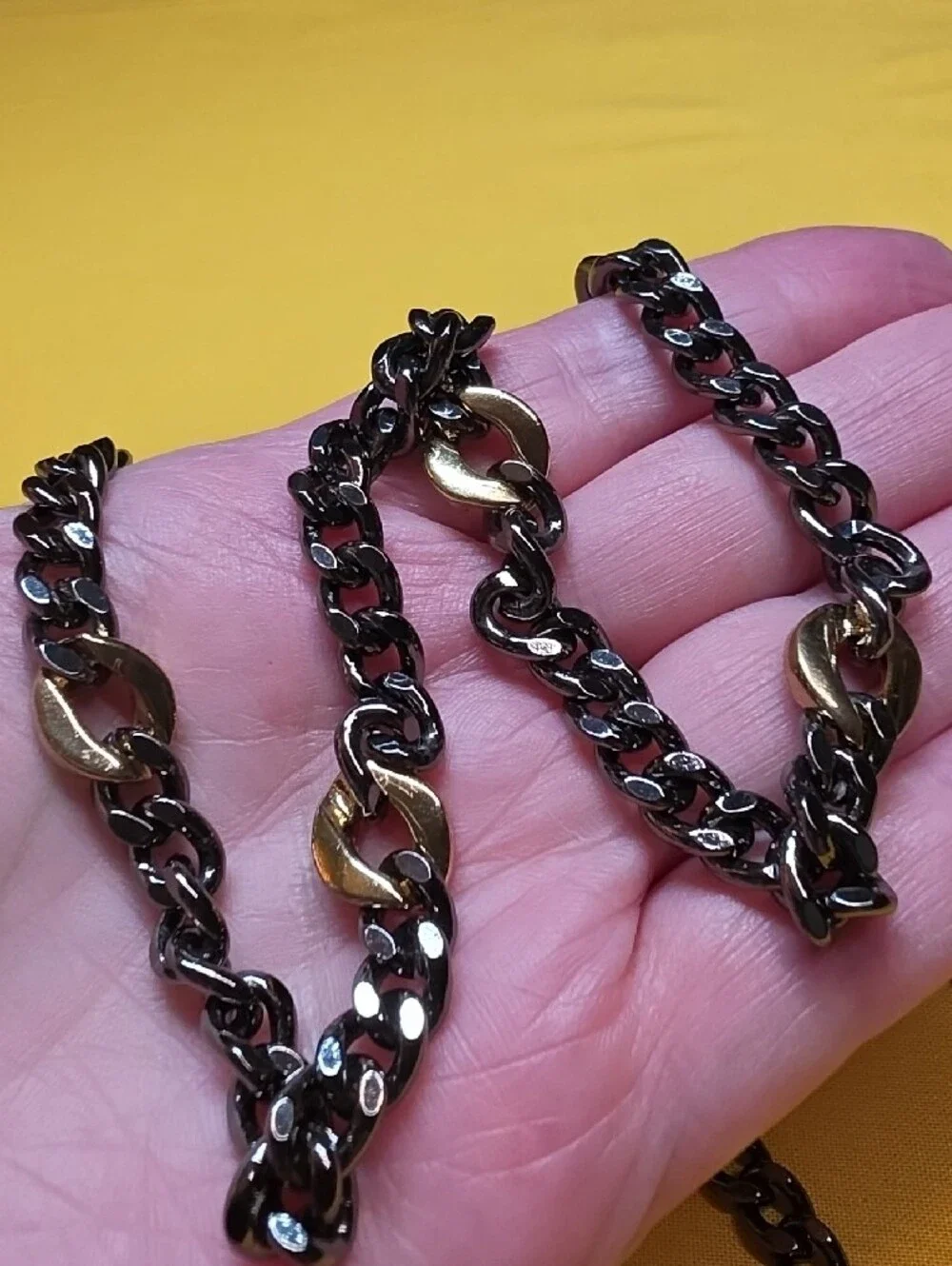 Chunky Black Curb Chain Necklace Gold Crystal Accents 33” Vintage Boutique Heavy